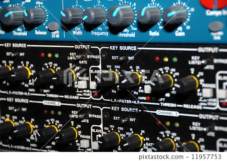 Sound Recording Equipment (Media Equipment) 11957753