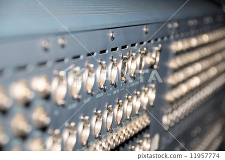 Studio xrl cables patch panel. 11957774