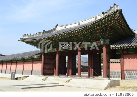 92018 Seoul Changdeok Palace 92018 Seoul Changdeok Palace 11958806