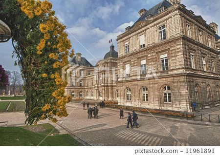 palais du luxembourg 11961891