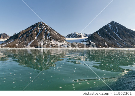 Svalbard Spitzbergen Glacier view with small iceberg 11962301