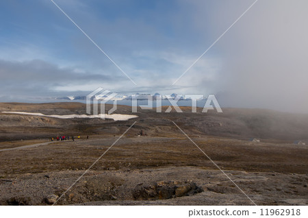 Svalbard Spitzbergen Glacier and mountain view in summer Svalbard Spitzbergen Glacier and mountain view in summer 11962918