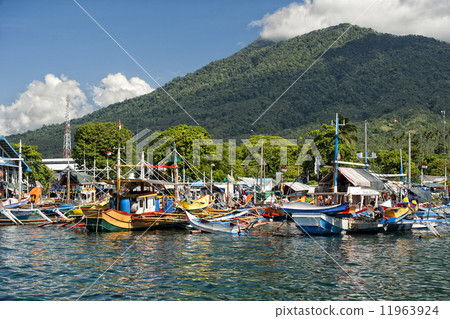 fishing boat in indonesia harbor 11963924