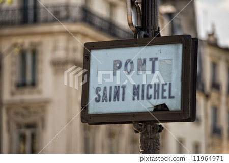 Paris Pont saint michel sign 11964971