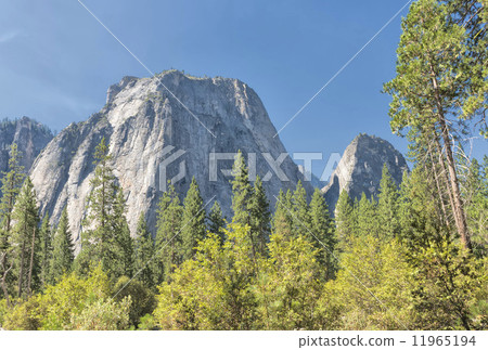 Yosemite falls sunny summer view 11965194
