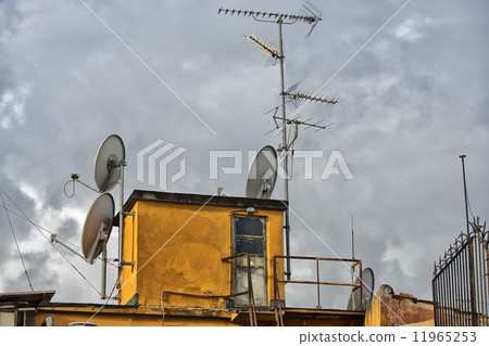 antennas on the roof 11965253