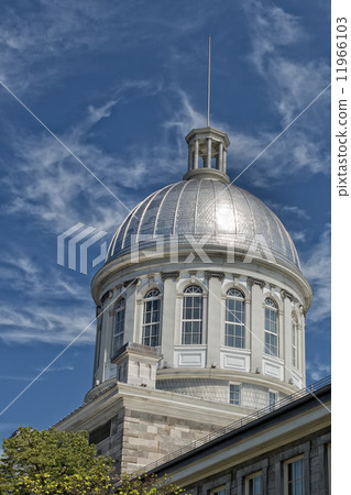 montreal market dome 11966103