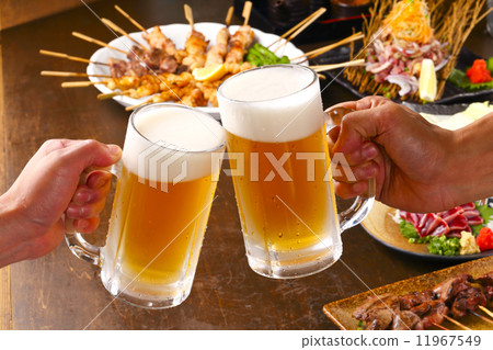 A toast with beer 11967549