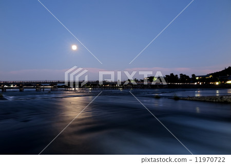 Arashiyama / Togetsuki Bridge · Full moon Arashiyama / Togetsuki Bridge · Full moon 11970722