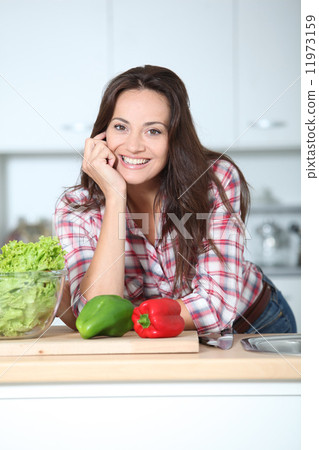 Home cooking 11973159