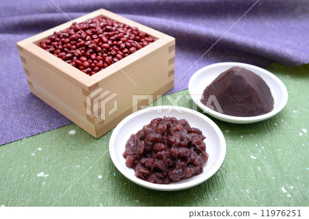 Bean paste 11976251