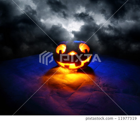 Funny halloween pumpkin 11977319