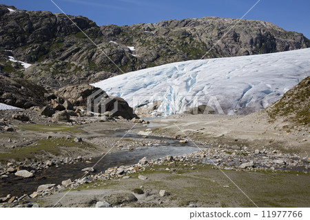 Svelgabreen glacier (Folgefonna National Park, Hordaland county, 11977766
