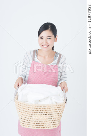 Housewife (laundry) 11977958