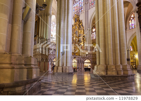 Interior of Cathedral in Toledo Spain 11978829