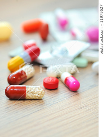 Assorted pills Assorted pills 11979627