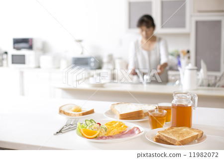 breakfast, 11982072