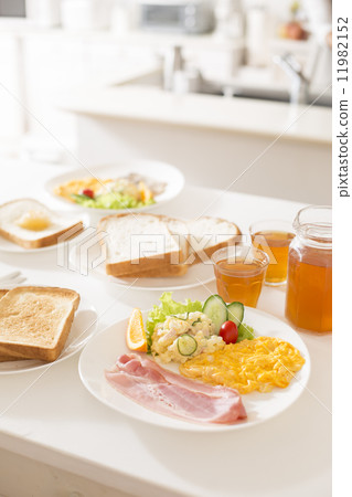 Breakfast Breakfast 11982152