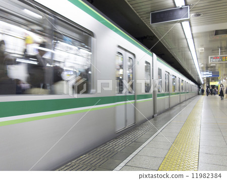 地鐵回家 11982384