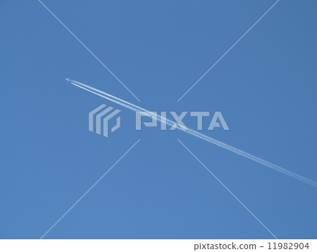 Contrail Contrail 11982904