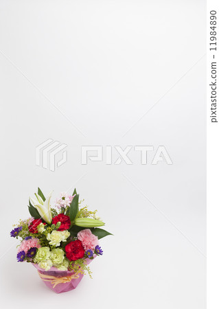 flower arrangement  11984890