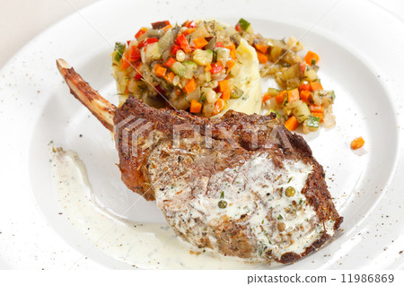 Grilled steak with vegetables Grilled steak with vegetables 11986869