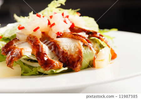 salad with smoked eel 11987385