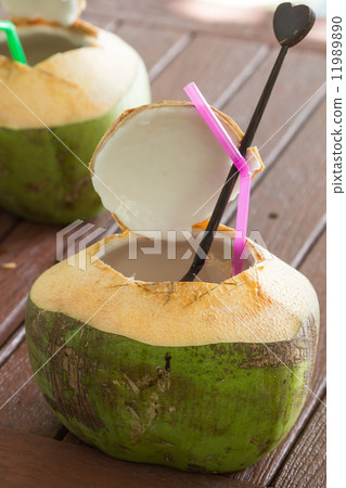 coconut water drink 11989890