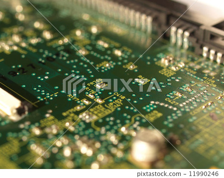 Printed circuit 11990246