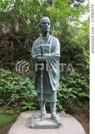 Matsuo Basho statue statue 11990974