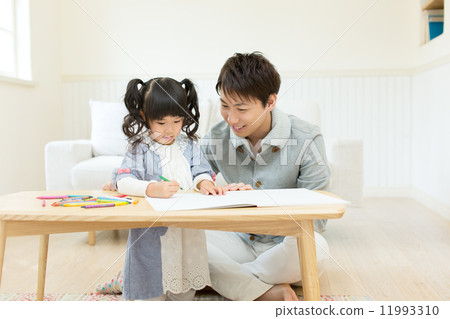 Drawing father daughter Drawing father daughter 11993310