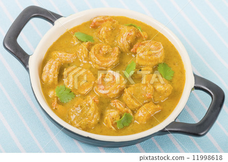 Moqueca de Camarao - Brazilian prawns in coconut milk and dende oil. Food from Bahia. 11998618