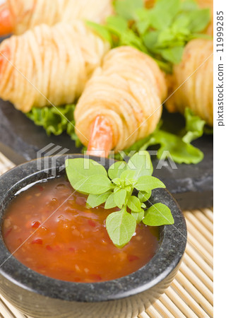 Potato String Prawns - Asian style king prawns wrapped in potato string and deep fried. 11999285