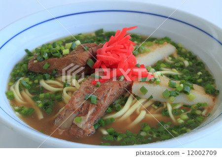 在Haterumajima浸泡蕎麥麵 在Haterumajima浸泡蕎麥麵 12002709