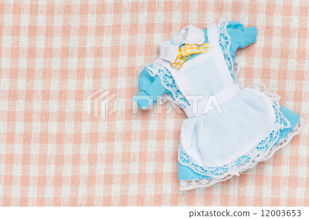 Miniature Maid Clothes 12003653