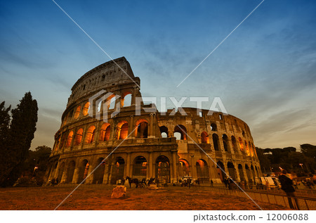 Colosseum in Rome, Italy during sunset 12006088
