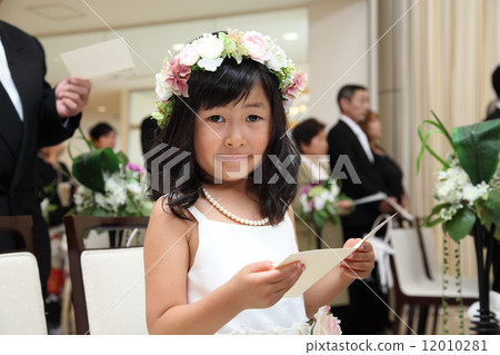 Wedding attendance Ringgirl Flower Girl 12010281