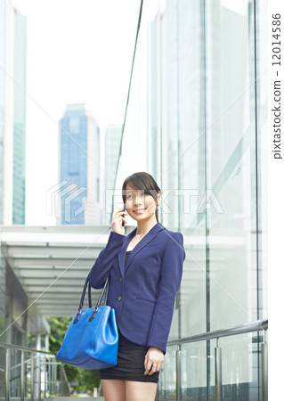 Girl in the City 12014586