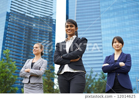 Heroes in the City 12014625
