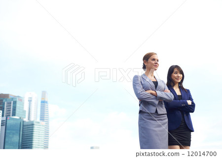 Heroes in the City 12014700