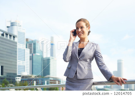 Lady in the City 12014705