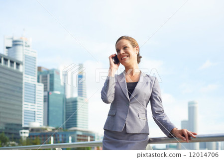 Lady in the City 12014706