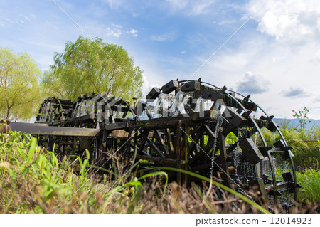 A triple turbine at the station of Asakura road A triple turbine at the station of Asakura road 12014923