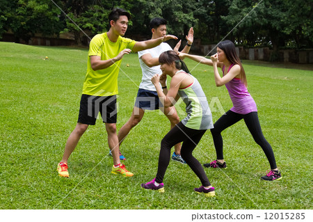 Men & Women Sparring Men & Women Sparring 12015285