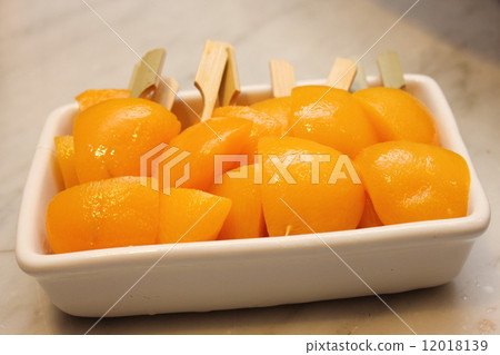 Peach skewers Peach skewers 12018139