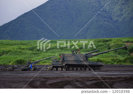 Long Nose＆Thunderstone（自行火砲）2014富士一般火練習 12018398