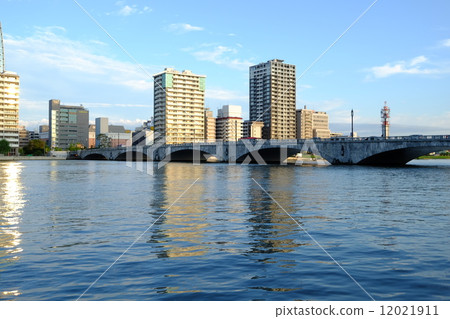 Bandai Bridge 12021911