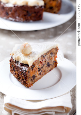 Traditional English Easter cake with marzipan 12027359