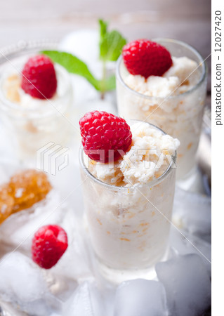 Almond milk granita with raspberries Almond milk granita with raspberries 12027420
