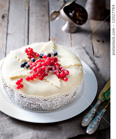 Traditional Christmas Fruit Cake pudding Traditional Christmas Fruit Cake pudding 12027764